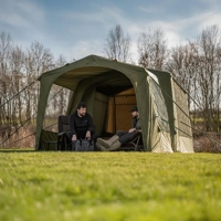 Avid Carp Inflatahouse